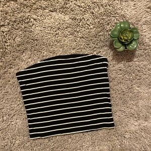 American Eagle black and white strapless crop top